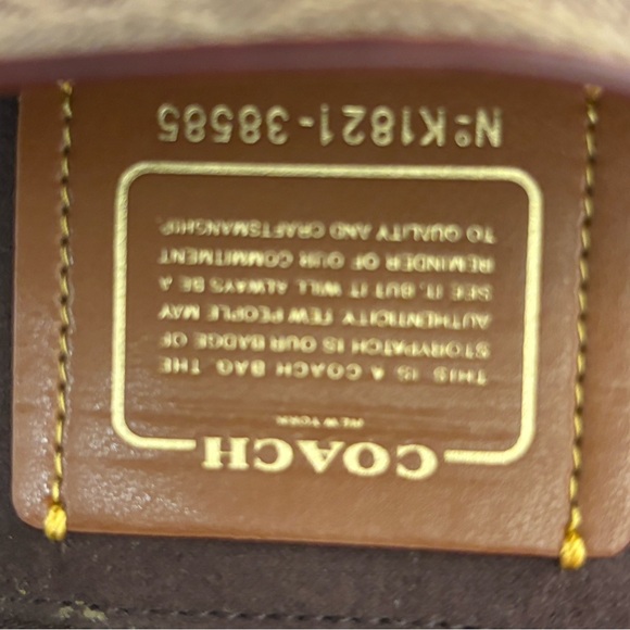 Coach leather and vinyl backpack. - Picture 8 of 9